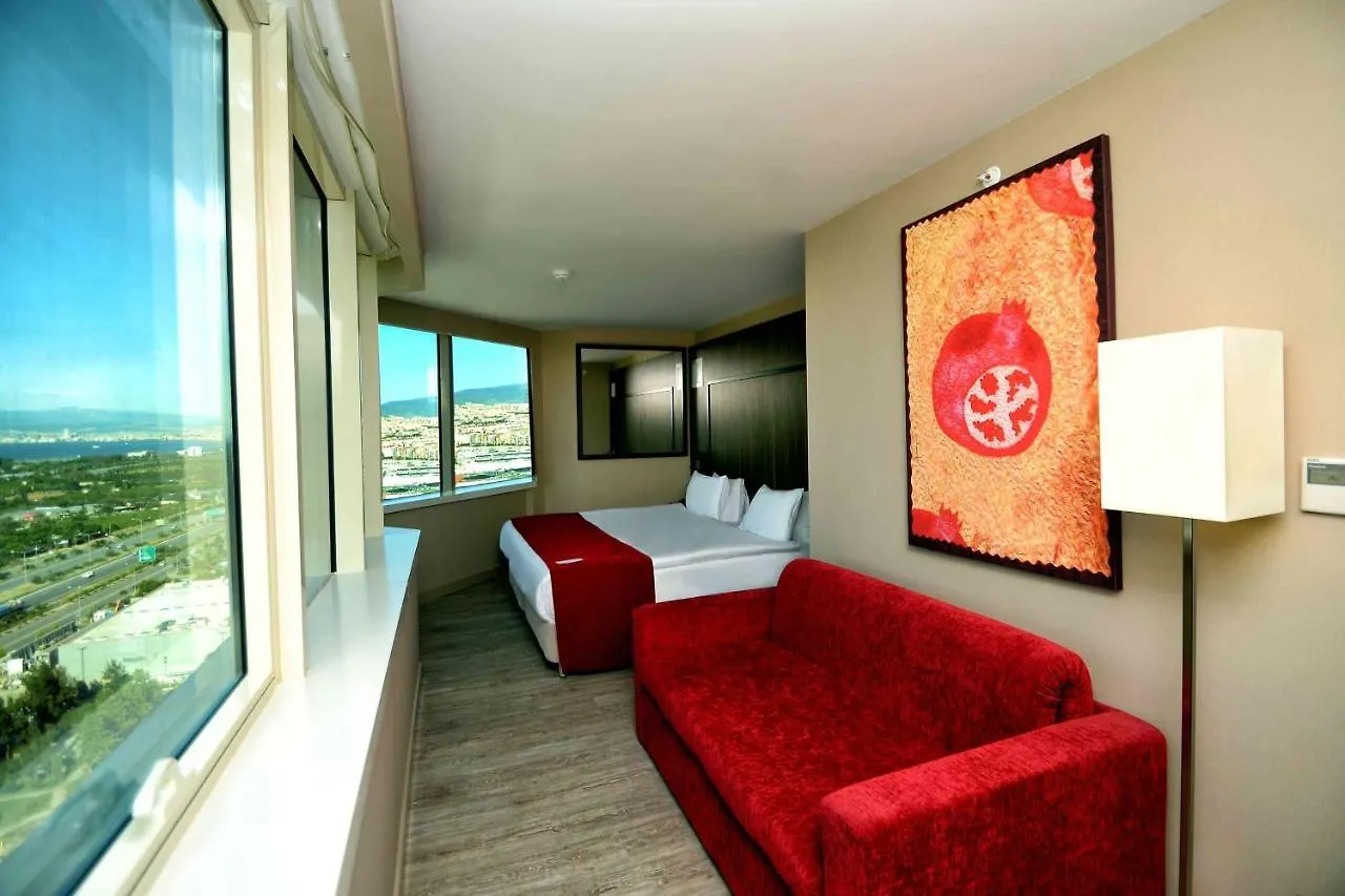 Ramada Encore By Wyndham İzmir Hotel