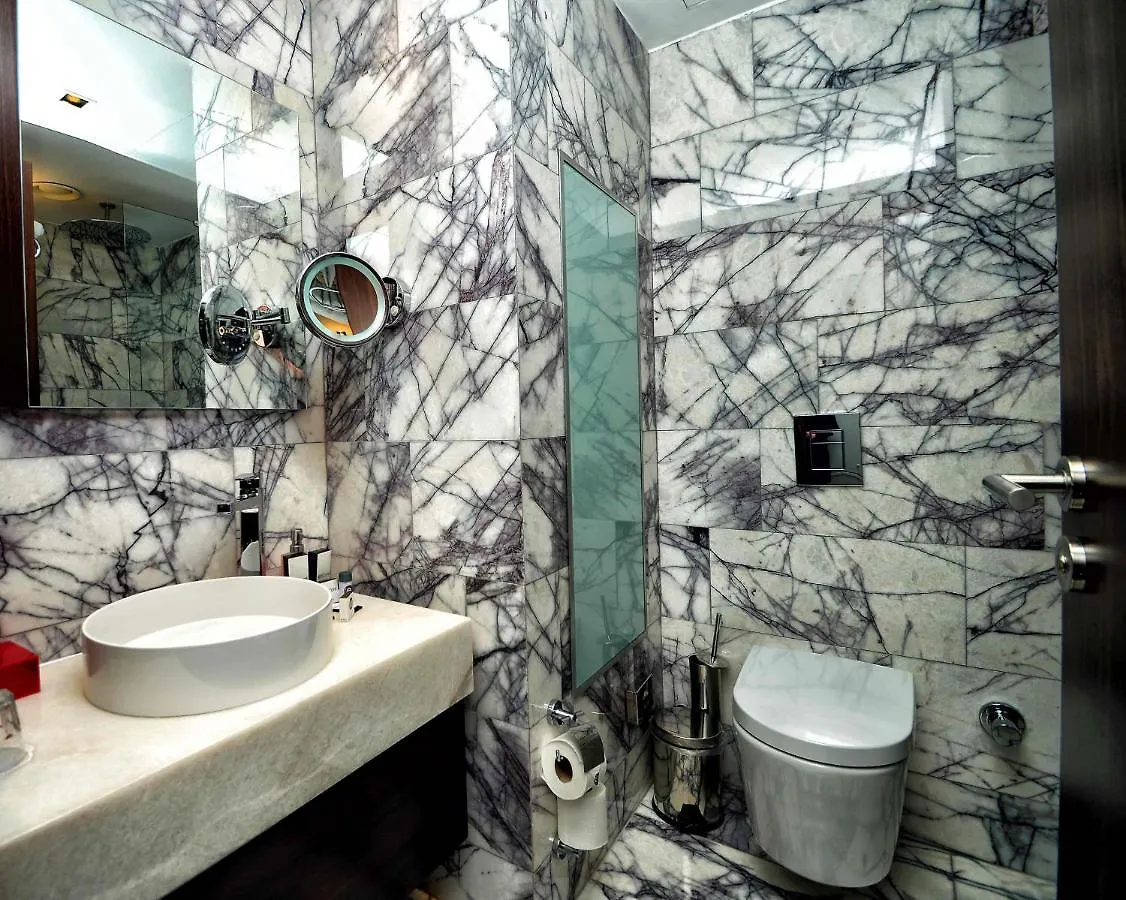 Ramada Encore By Wyndham İzmir