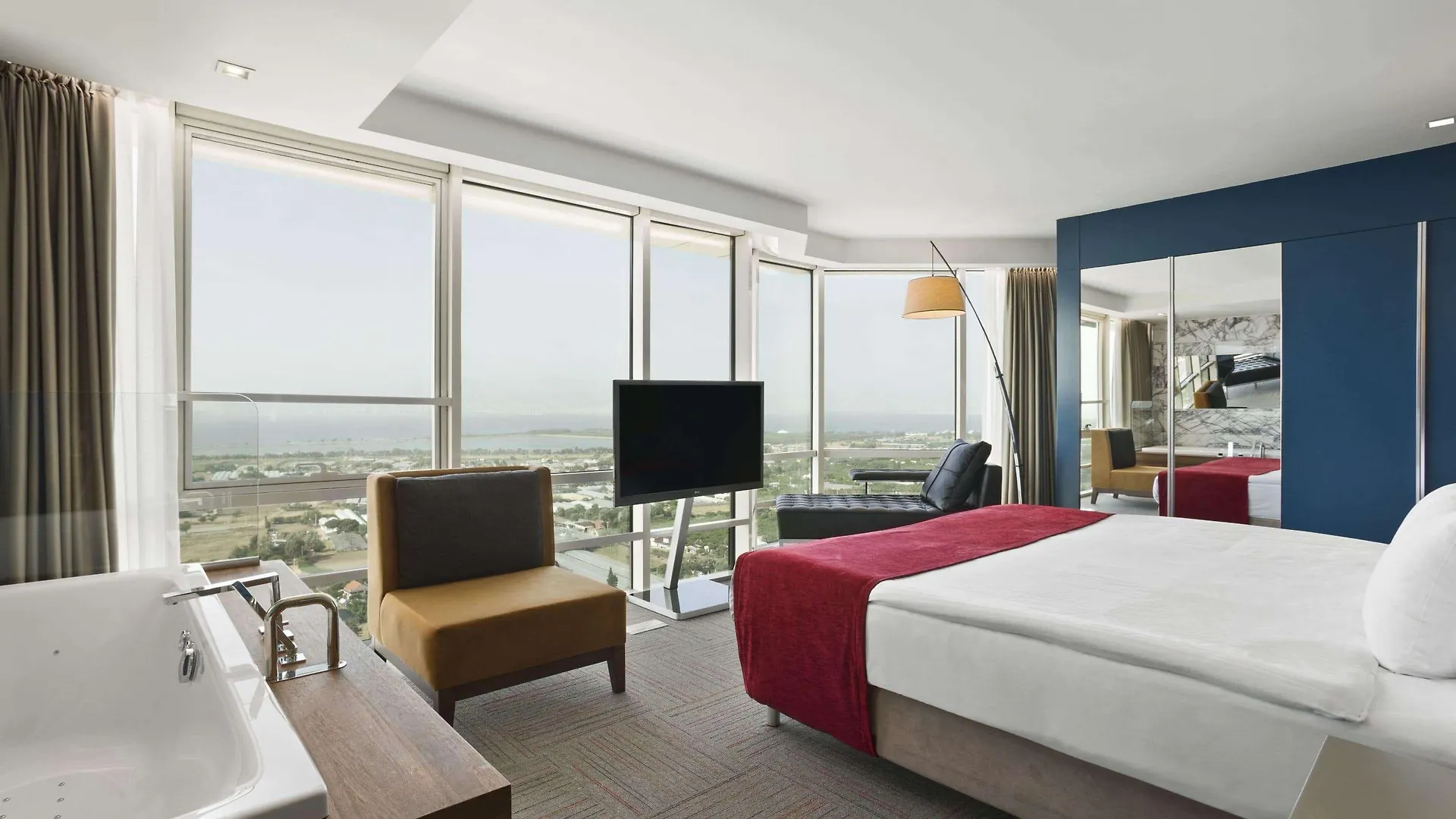 Ramada Encore By Wyndham Izmir
