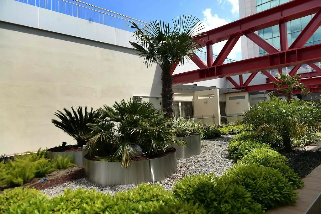 Ramada Encore By Wyndham Izmir Hotel