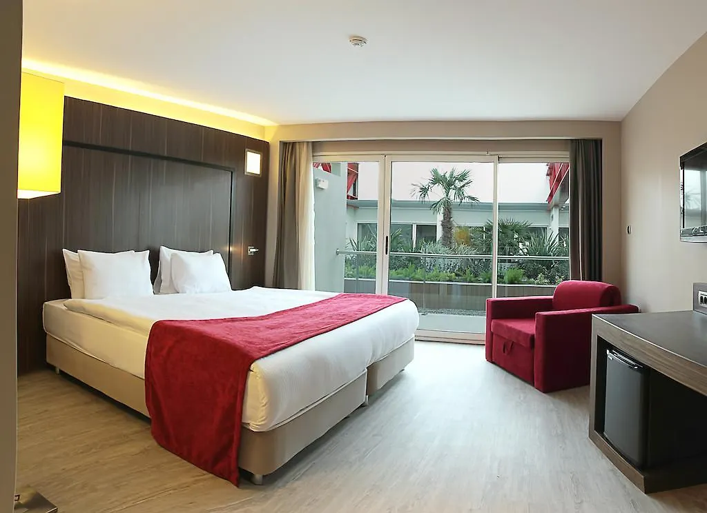 Ramada Encore By Wyndham Izmir Turkey